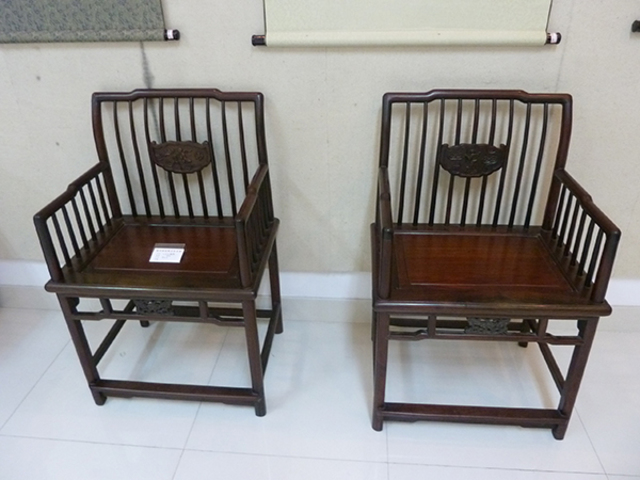 Old mahogany rose chair