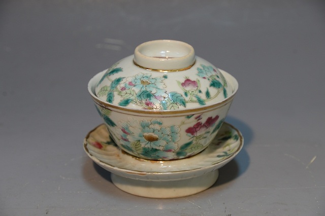 Floral pastel gaiwan