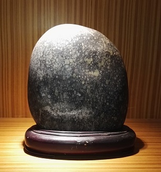 Festive plum blossom stone