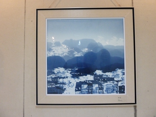 Luo Xiaocong's porcelain plate painting